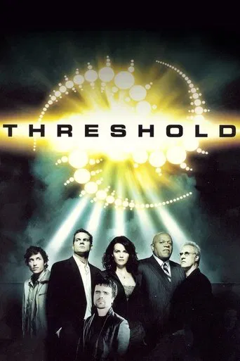 Regarder Threshold : Premier contact - Saison 1 en streaming complet